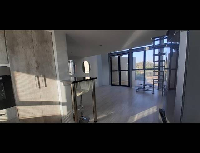 1 BEDROOM APARTMENT FOR SALE IN ROOIHUISKRAAL NORTH